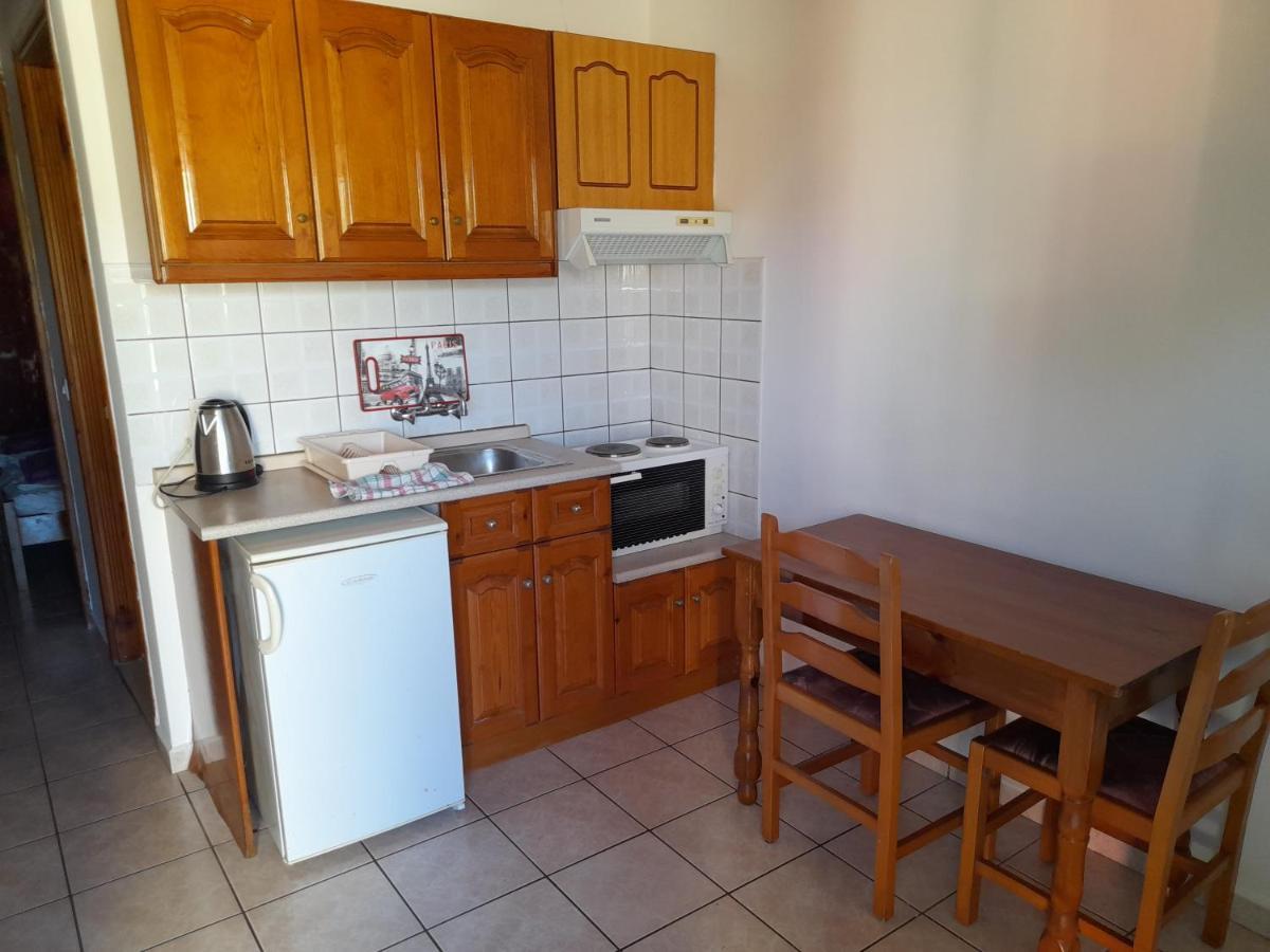Aggeliki Apartments Sidárion Exteriör bild